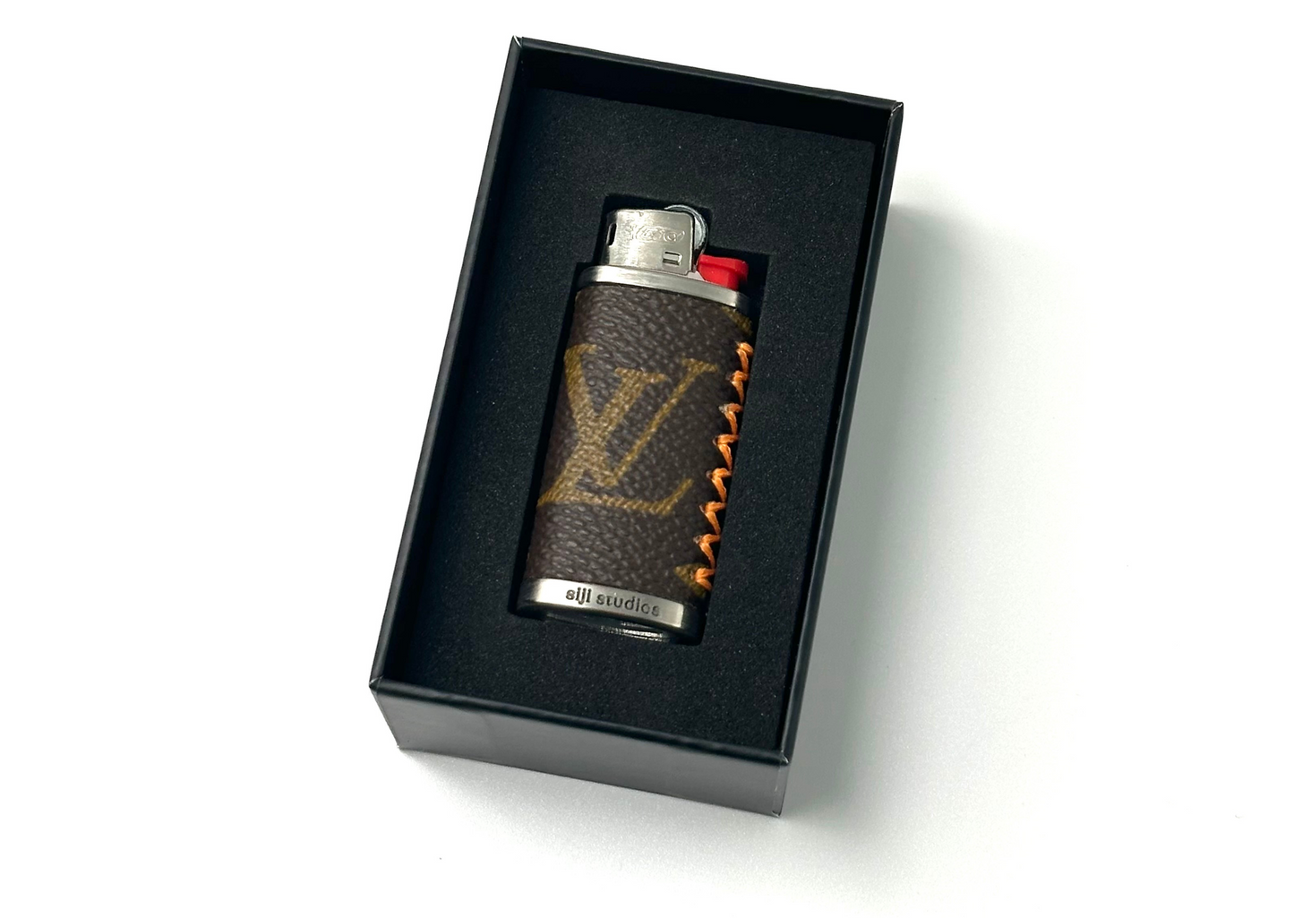 LIGHTER LV