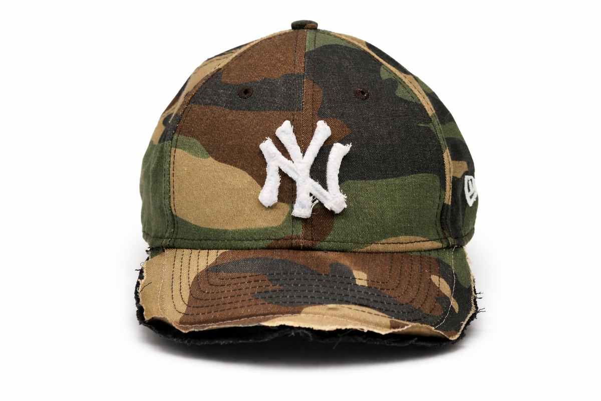 DISTRESSED 9FORTY "NY CAMO" CAP (ADJUSTABLE)