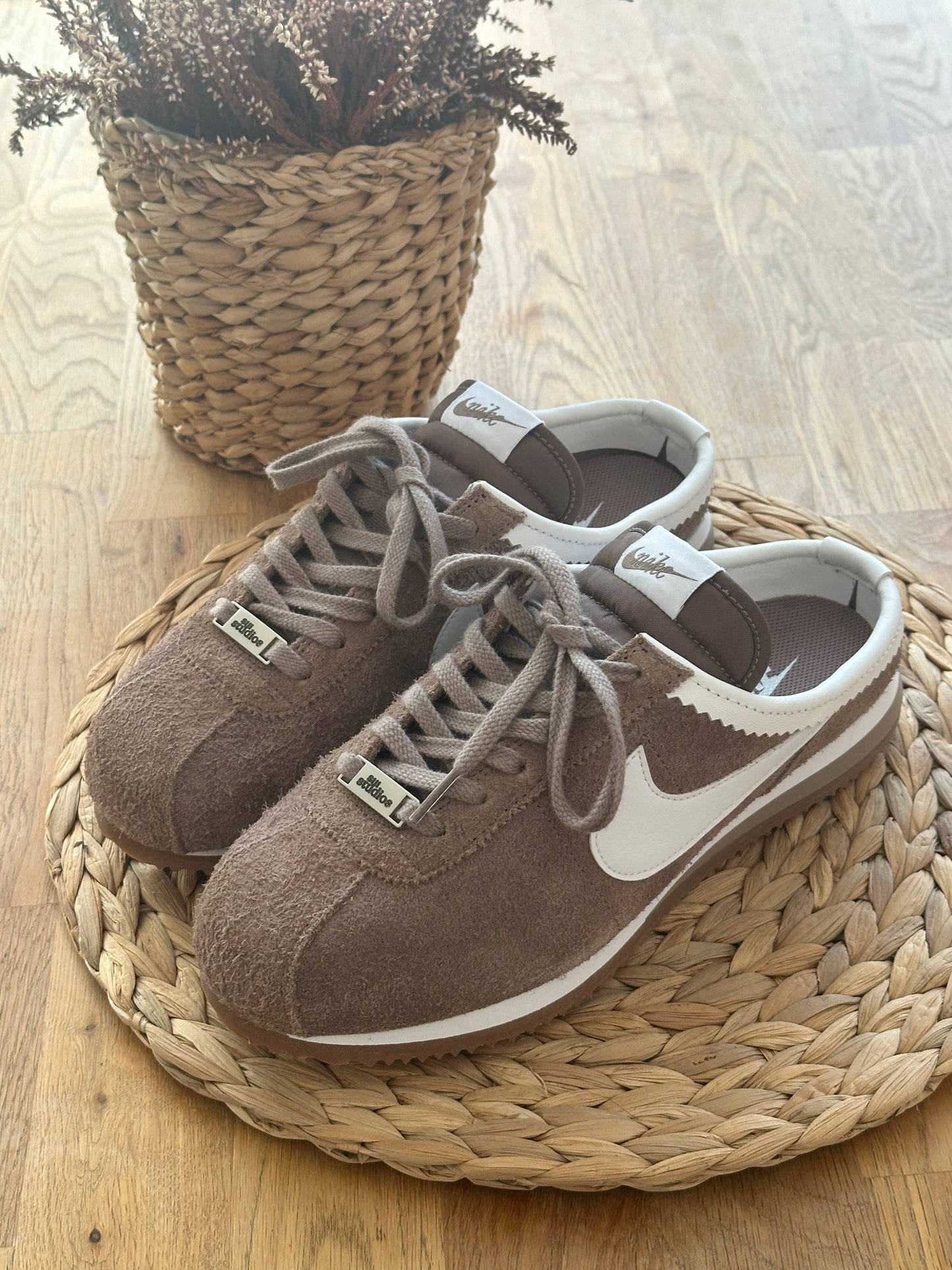 CORTEZ TEDDY "SLIPPERS"