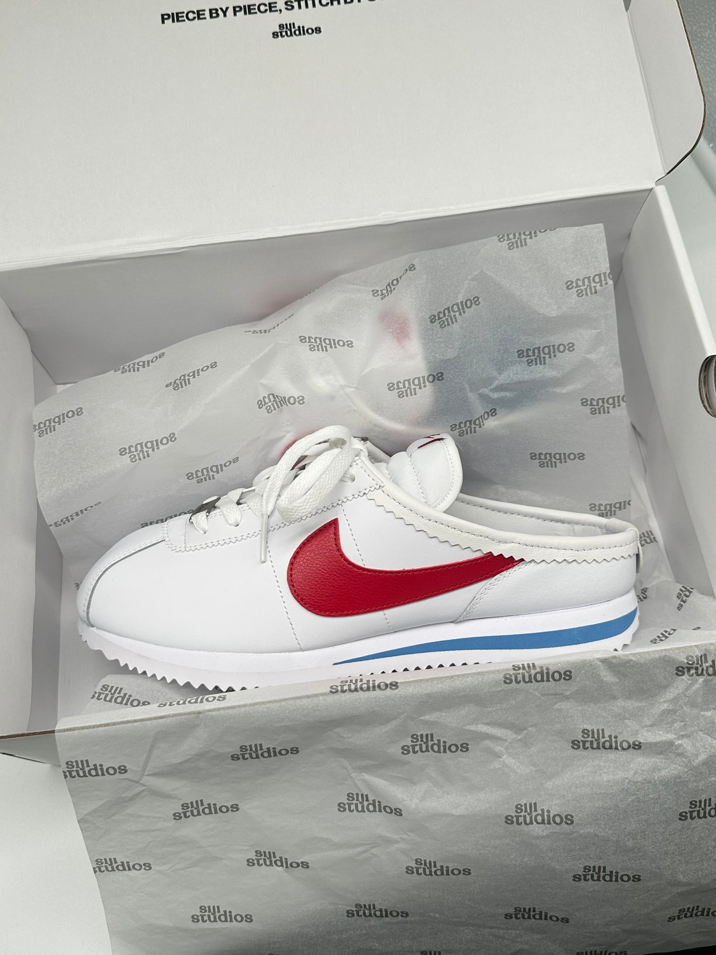 CORTEZ CLASSIC "SLIPPERS"