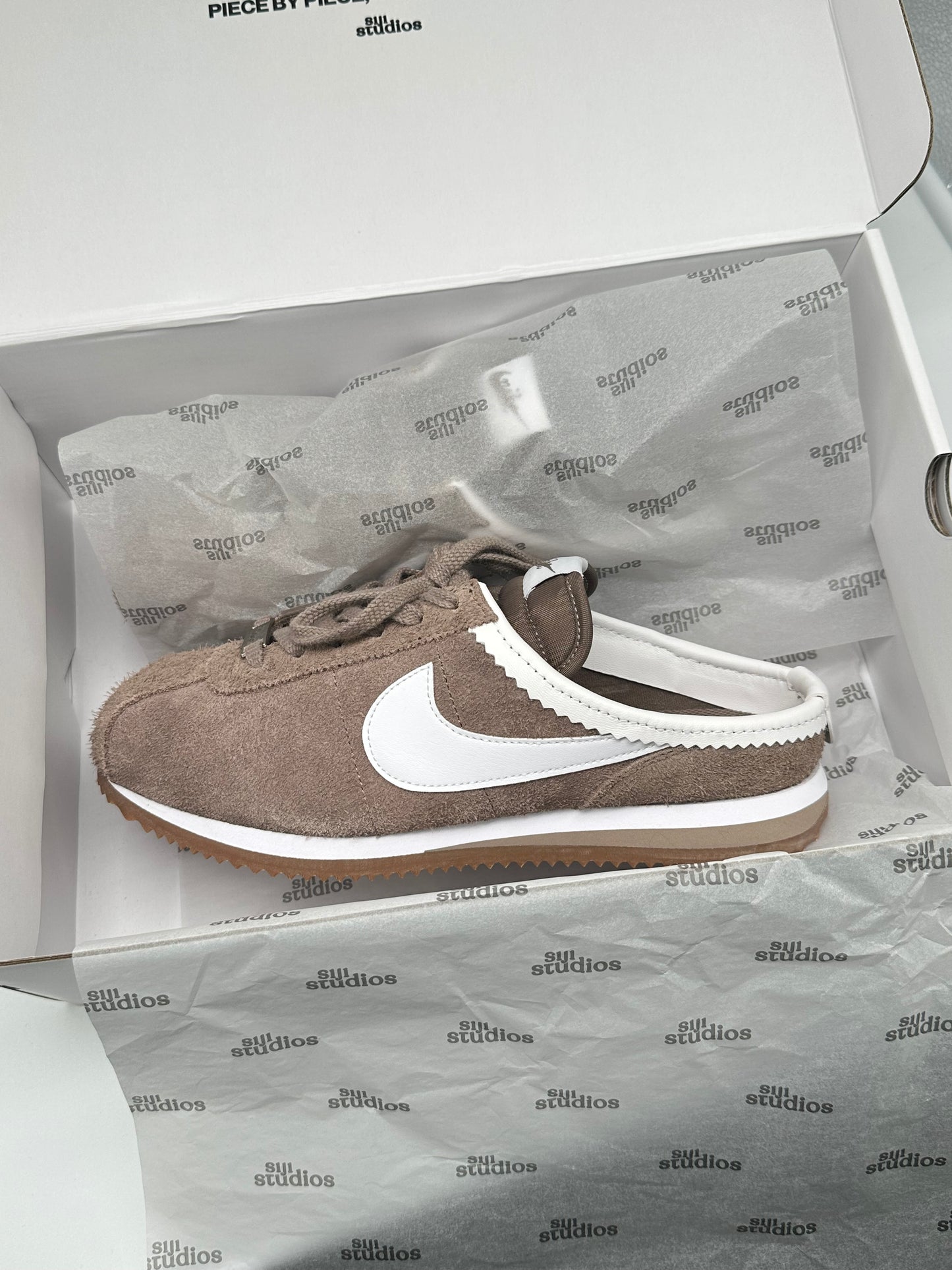 CORTEZ TEDDY "SLIPPERS"