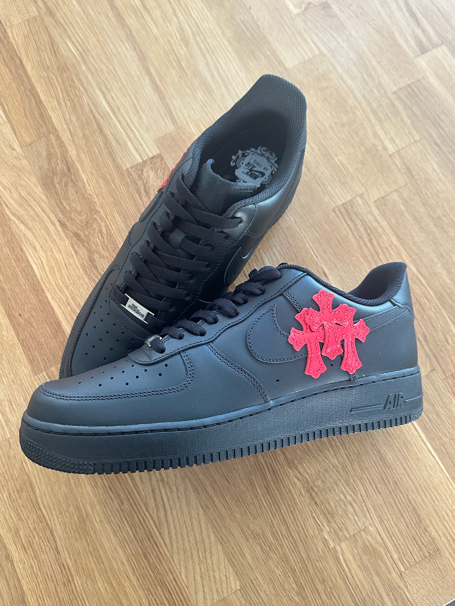 AF1 CHROME "HELL"