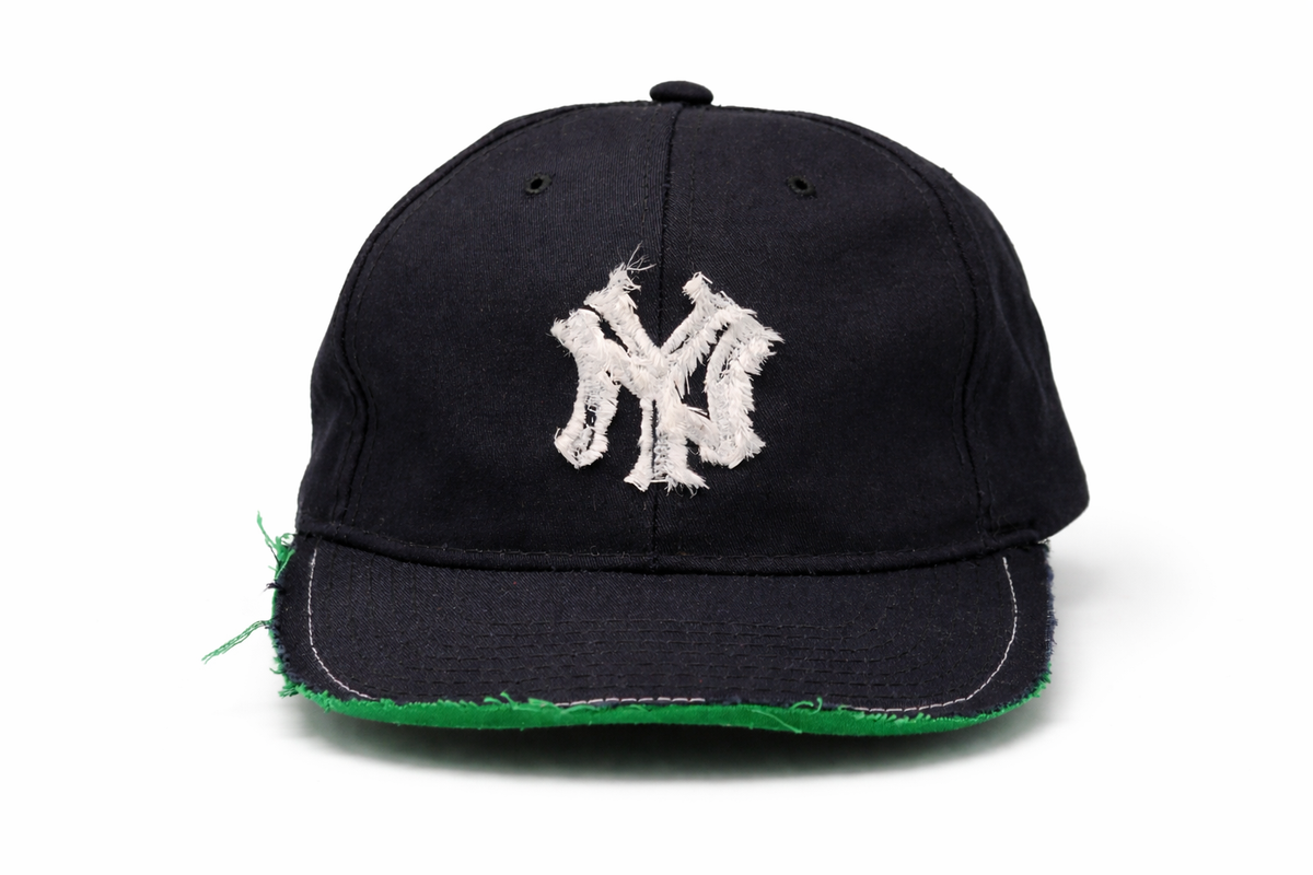 DISTRESSED STARTER "NY" CAP (ADJUSTABLE)