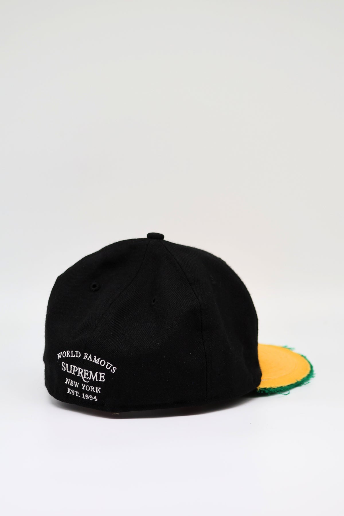 DISTRESSED SUPREME "S LOGO" CAP